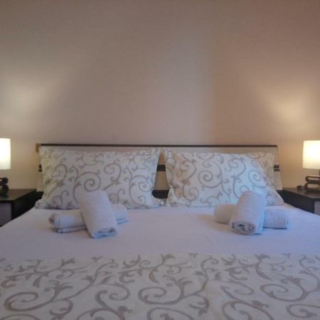 Bohemian Rhapsody Nbg Apartment เบลเกรด ภายนอก รูปภาพ